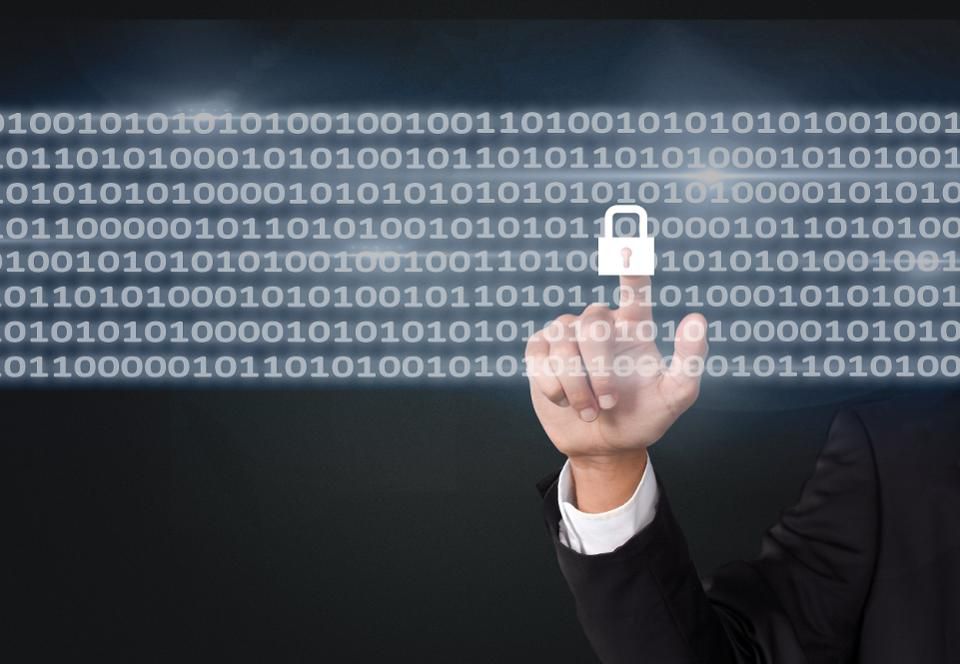 خدمة اختبار الاختراق (red team - blue team)